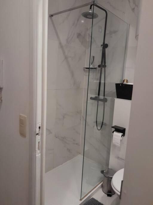 Design Studio Perfectly Located - Eu Madou - Park Apartamento Bruxelas Exterior foto